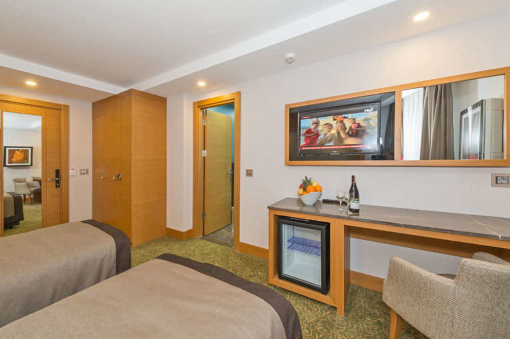 Bisetun Hotel Istanbul Ngoại thất bức ảnh