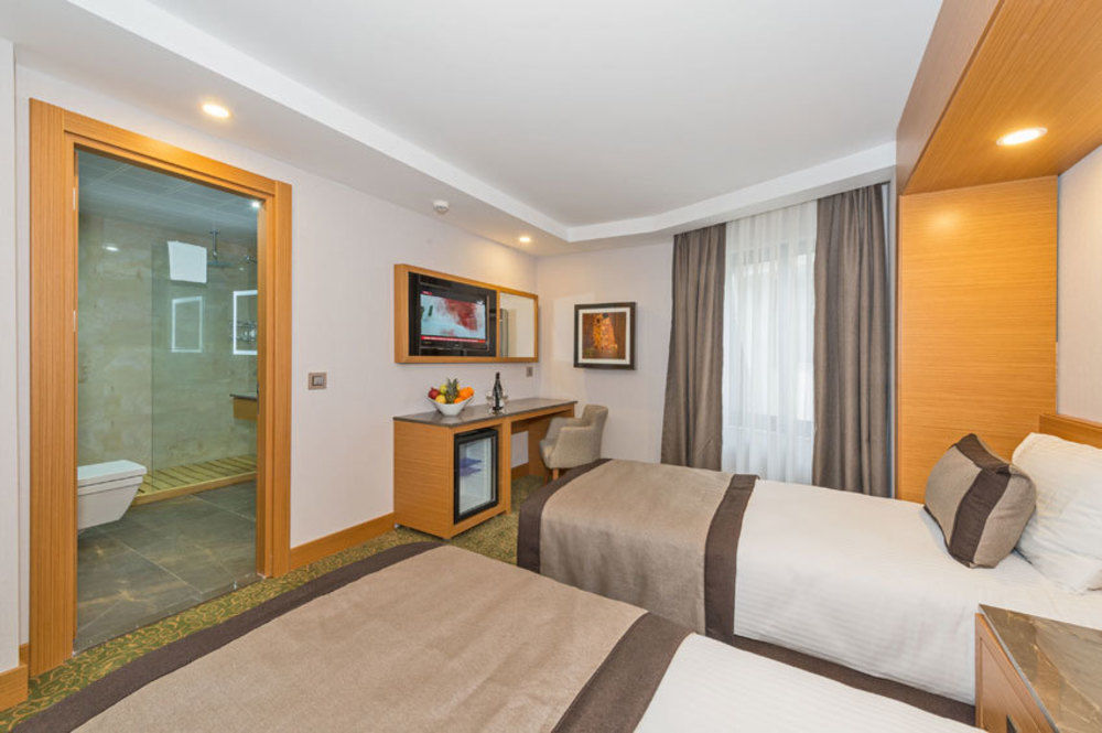 Bisetun Hotel Istanbul Ngoại thất bức ảnh